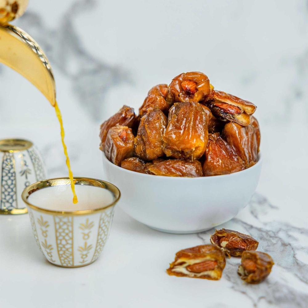 عروض الصيف ( 6 تنك سكري باللوز + 6 طحينه بالسمسم هدية )