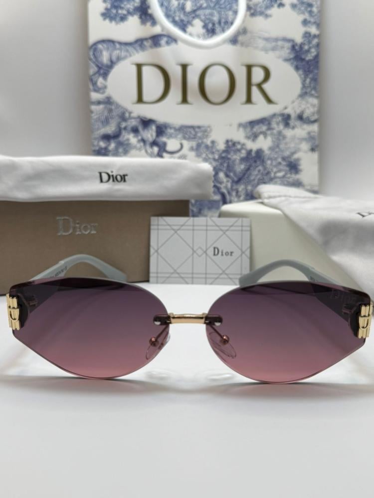 نظارة ماركة ديور