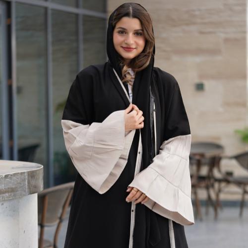 عبايه كريب باطراف بيج