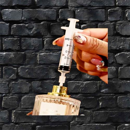 ابره سحب العطور من قارورة العطر تباع بالحبة