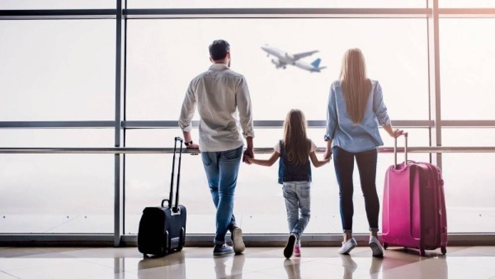 اهم 10 منتجات لا تسافر بدونها