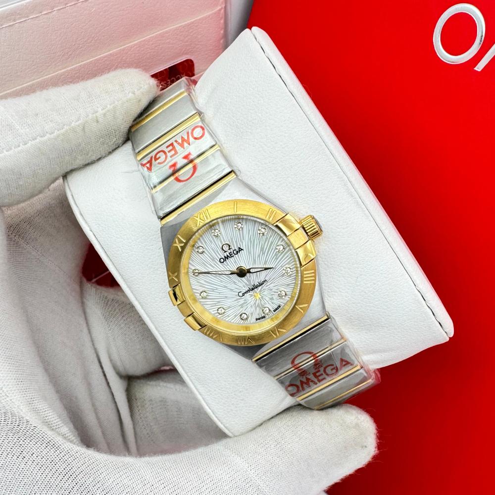 ساعة أوميغا كونستليشن