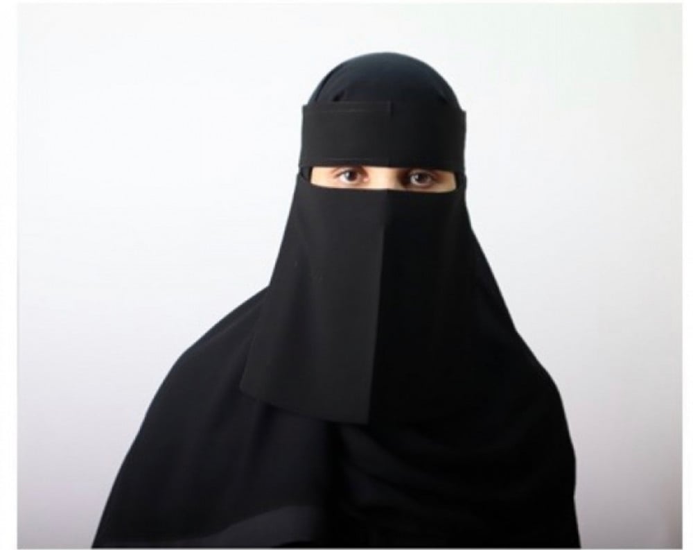نقاب مغاط واحد (المنتج لايستبدل ولايسترد)