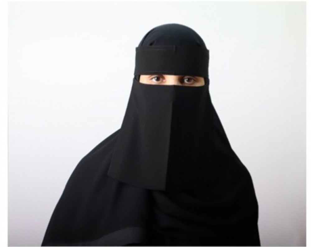 نقاب مغاط واحد (المنتج لايستبدل ولايسترد)