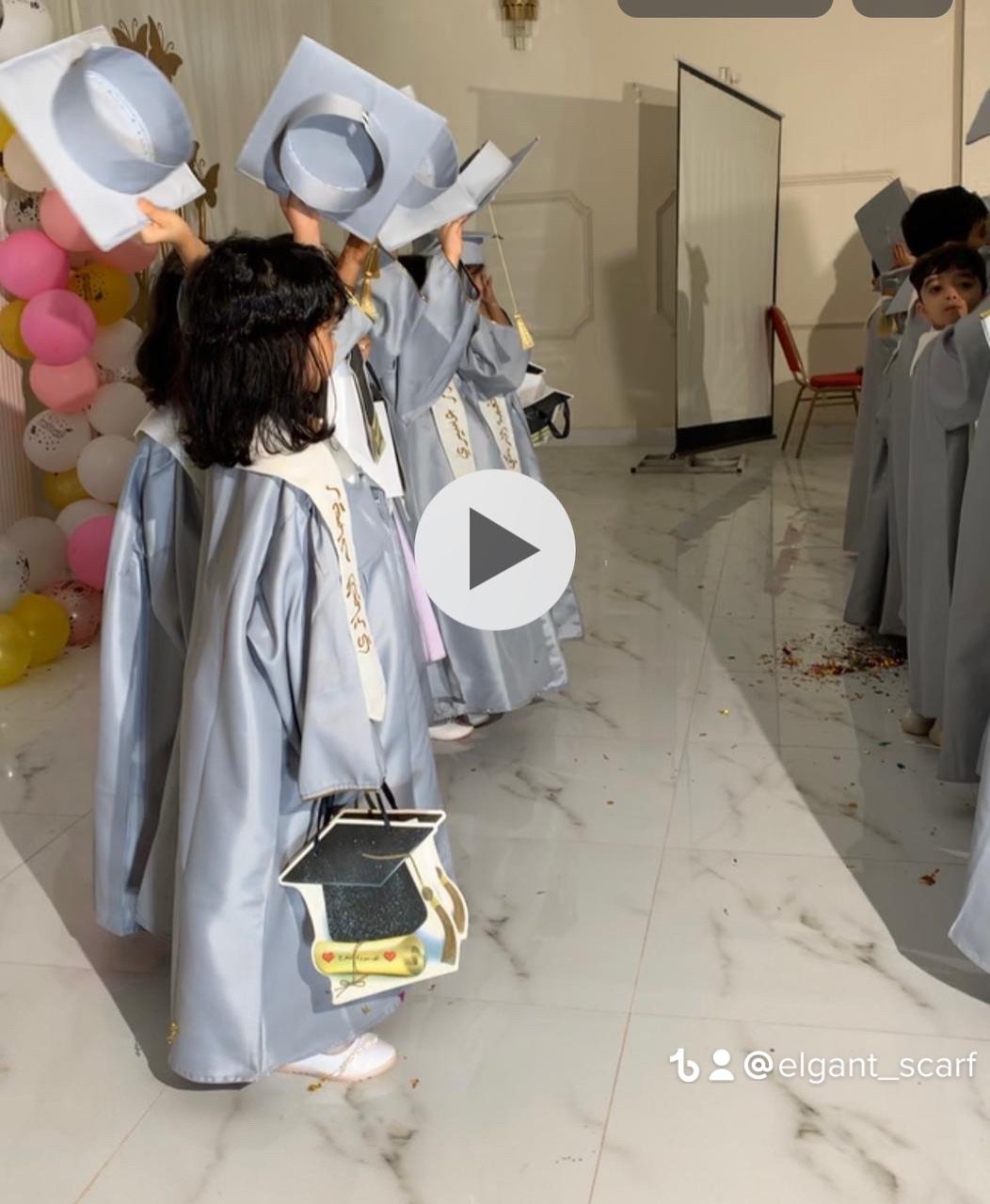 عبايات التخرج