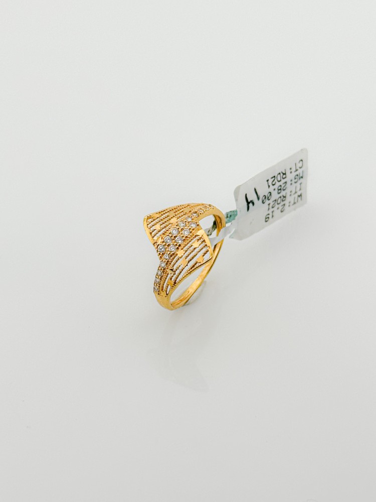 Marina Branch) 18k gold ring, weight 1.98 grams - مصاغات الأربش للذهب  بالسعودية قسم المتجر الإلكتروني