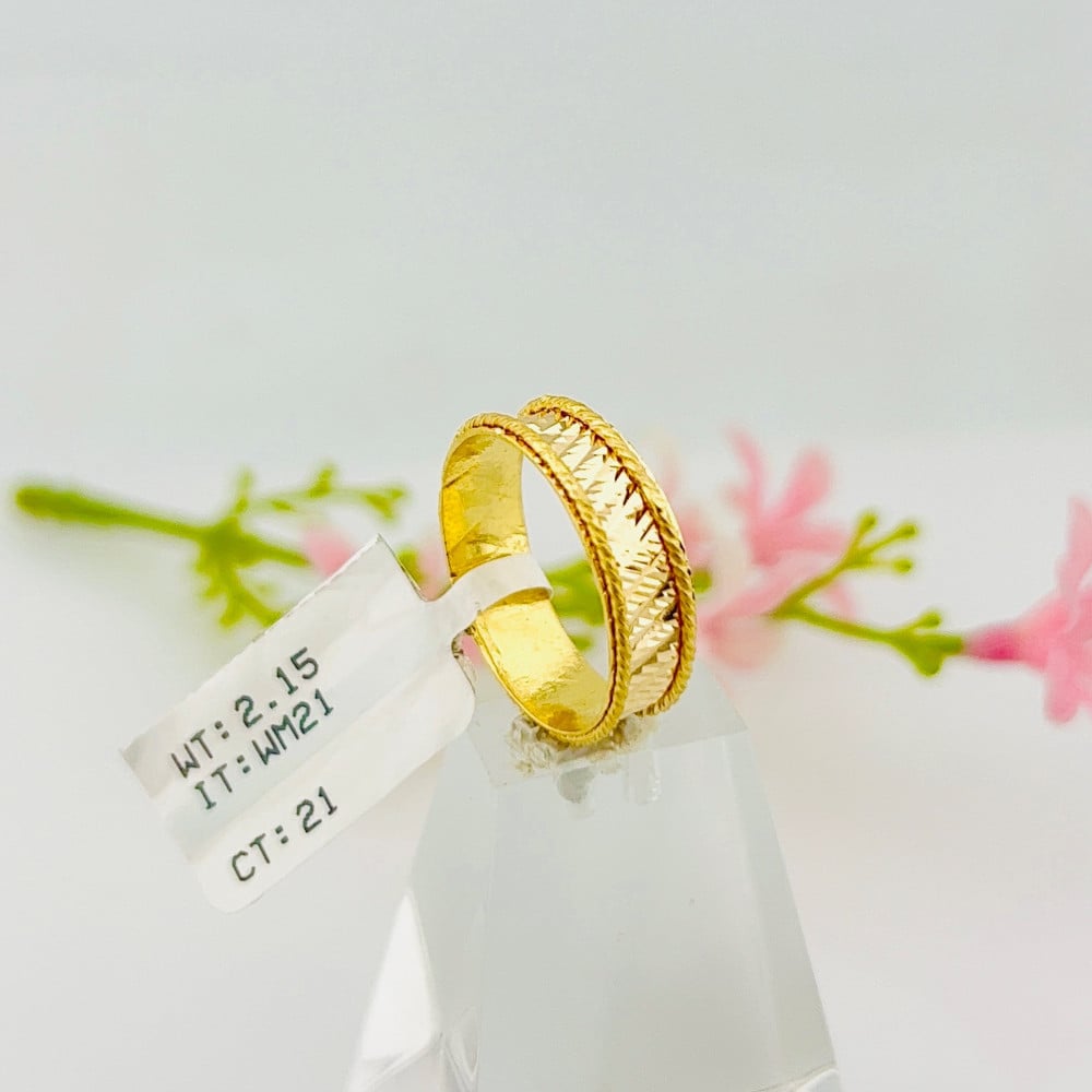 Saudi Arabia Gold Price Sand Surface Carved Texture Gold Wedding Ring from  China manufacturer - DRAGON STAGE