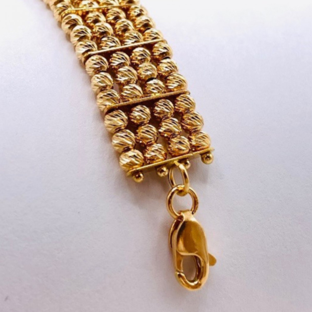 Juana Leaf 22KT Gold Bracelet Jewellery India Online - CaratLane.com