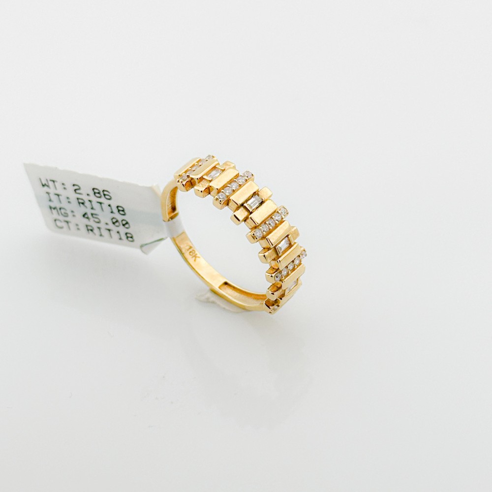 21 carat gold ring, weight 1.6 grams - زمرد ذهب و الماس