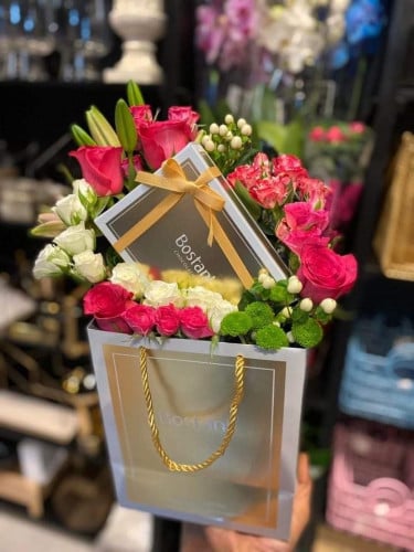 ورد  انيقه مع شوكلت (نص كيلو)