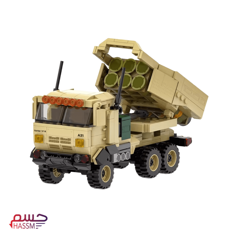 تركيبات دبابة عسكرية