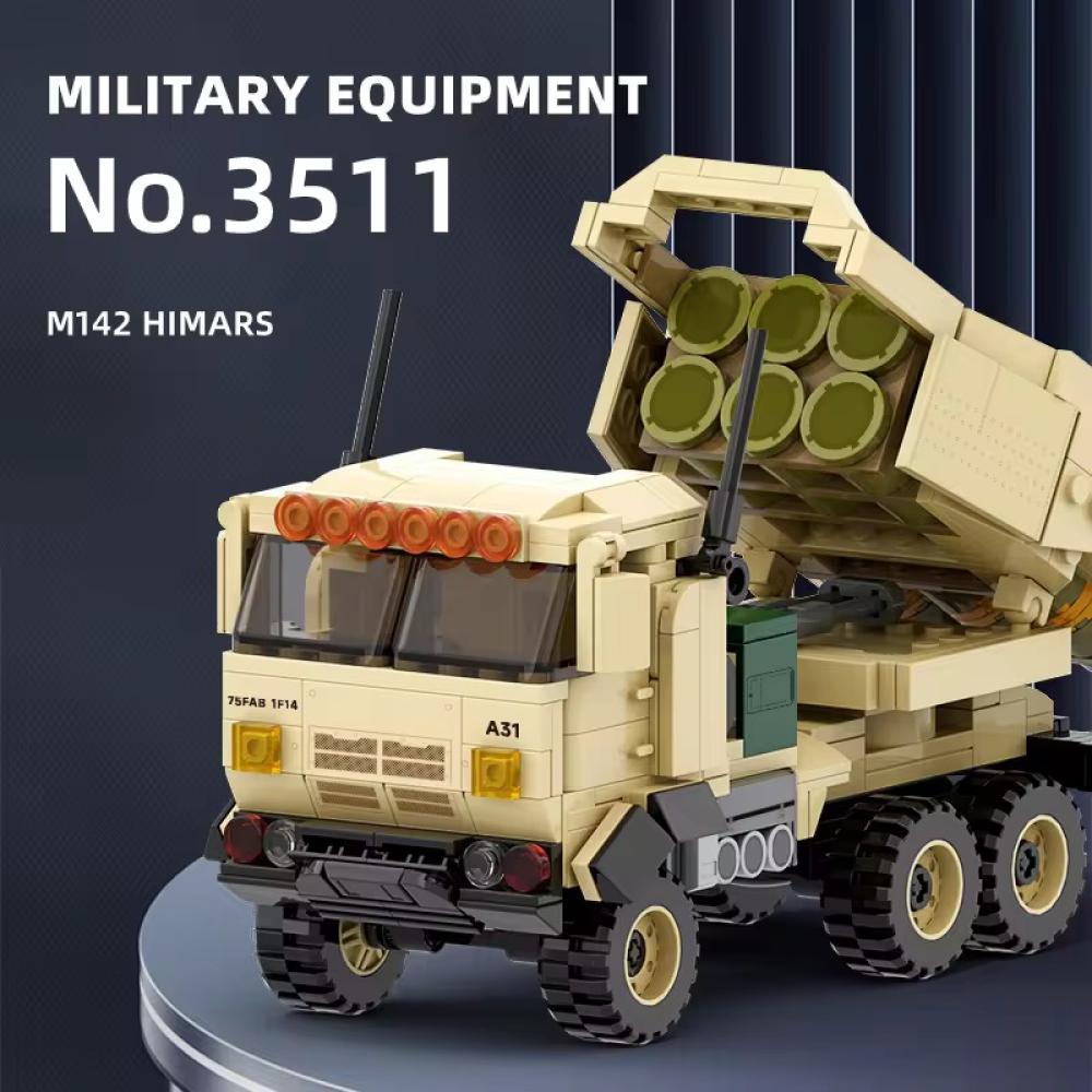 تركيبات دبابة عسكرية