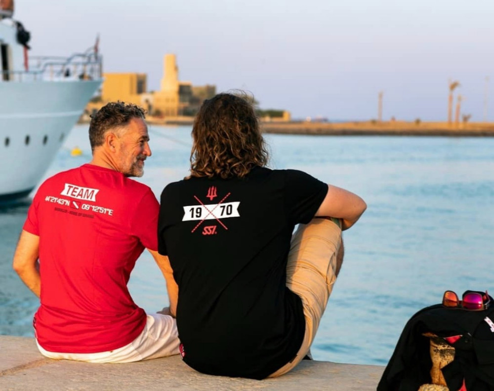 SSI T-Shirt رجالي نص كم اصلي