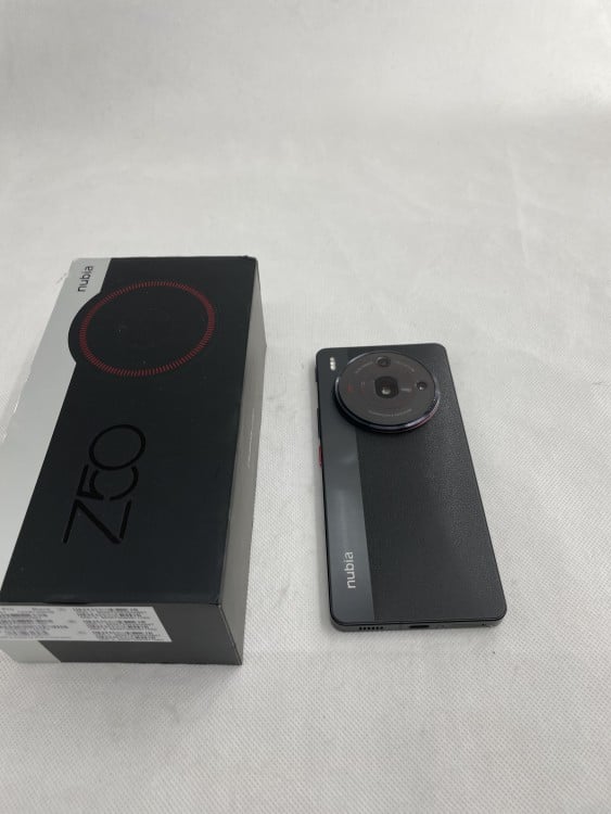 Nubia Z50s Pro, 256 GB, 12 GB RAM, used less than 24 hours - سوق 