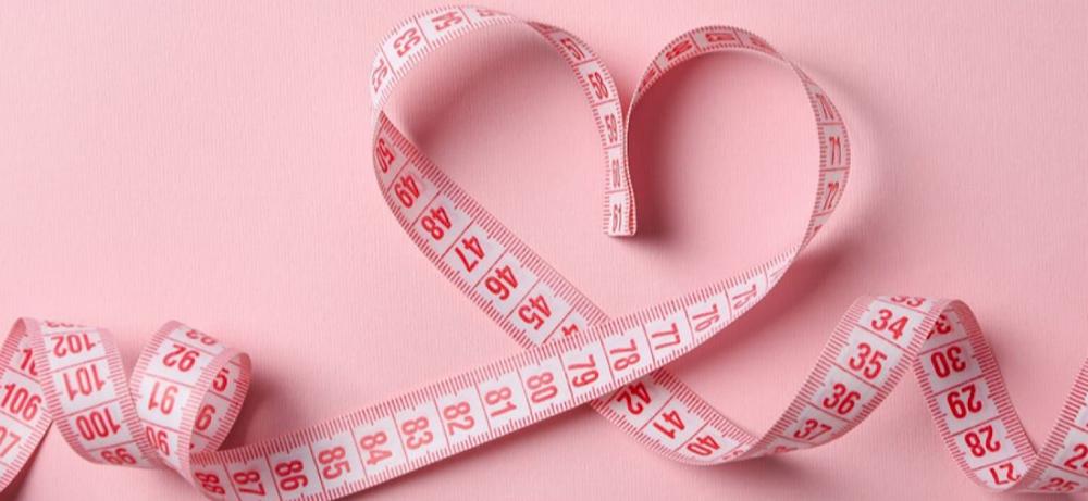 ‎دليل اختيار المقاس الصحيح لمشدات اتراكتيف بودي باستخدام شريط القياس