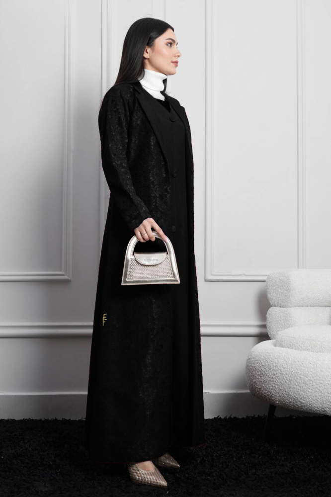 عباية جوليان