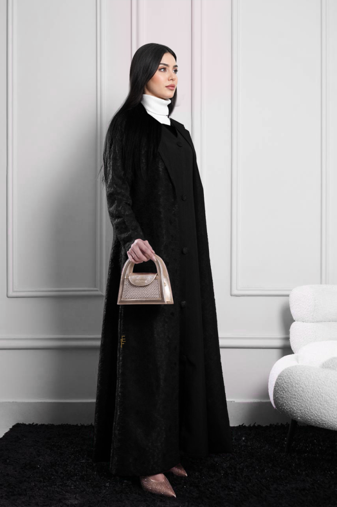 عباية جوليان