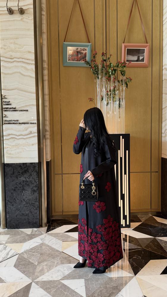 عباية فريال - طلب مسبق