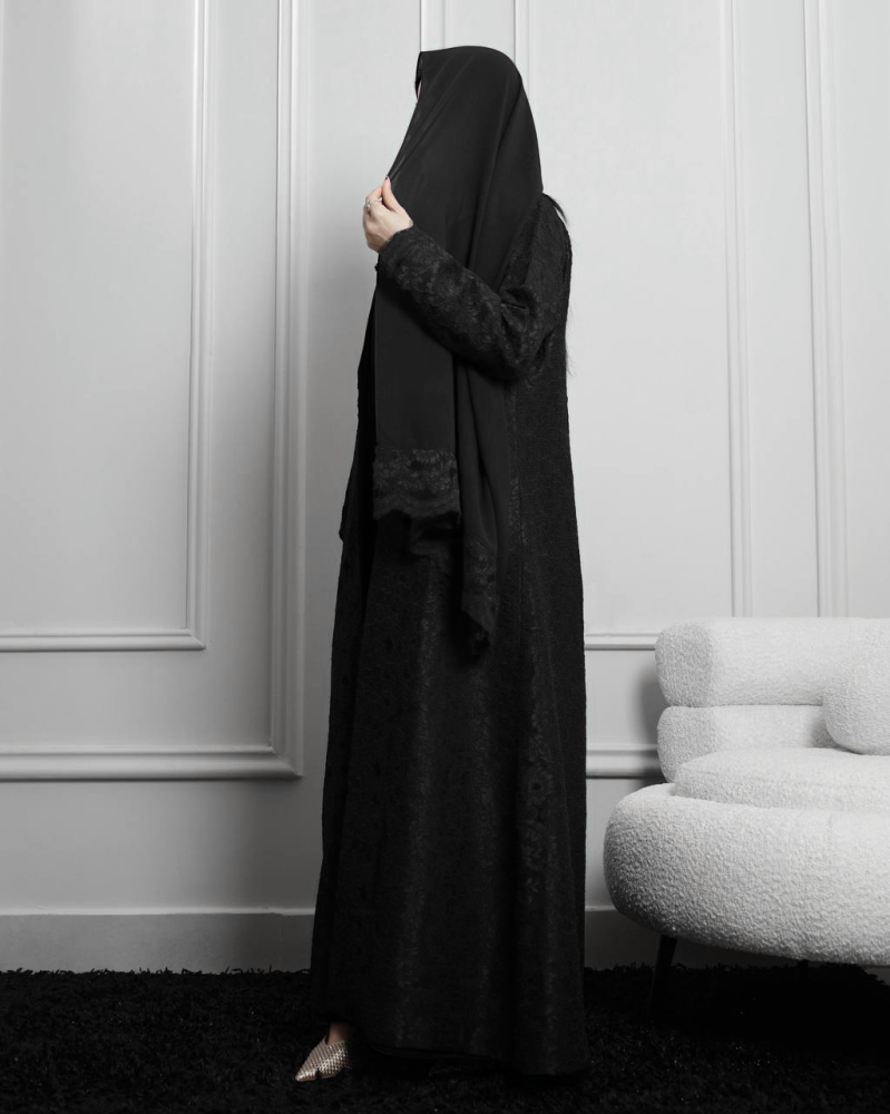 عباية جوليان