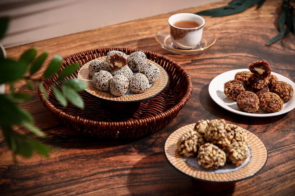 فوائد التمر والسمسم لزيادة الوزن