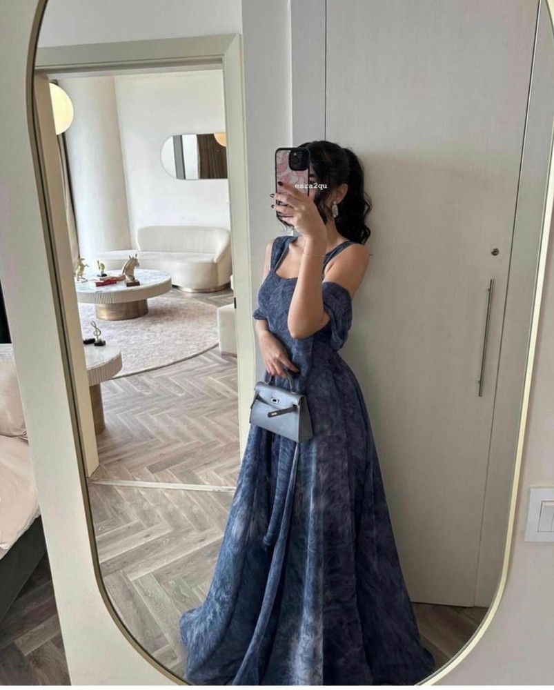 فستان مانجونا