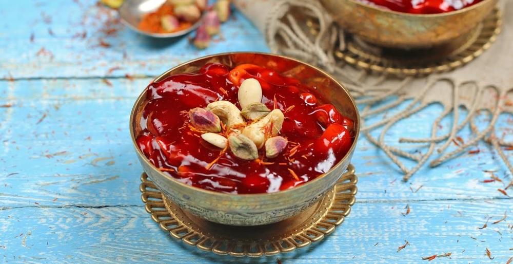 الحلوى البحرينية والضيافة: رمز الكرم البحريني