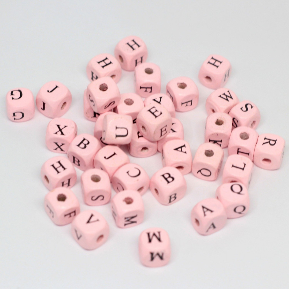 خرز حروف مكعب خشبيه وردي 85 حرف 10 ملم