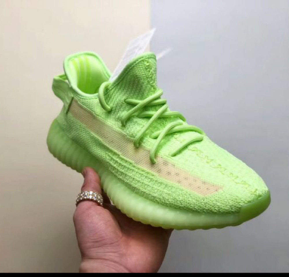 Adidas yeezy 350 v2 glow best sale