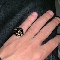 خاتم ملكي فضه خالص شكل دائري من متجر مون