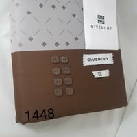 4 اقمشة قماش جيفنشي شتوي والخامس ابيض محاني