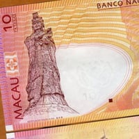 ماكاو فئة 10 باتاكا أنسر