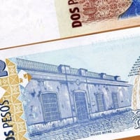 الارجنتين فئة 2 بيزو أنسر