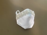 كمامةبالوان متنوعة تطريز لؤلؤ وفضي او ذهبي - eveni...