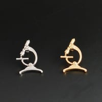 بروش مايكروسكوب