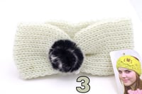 ربطة شعر صوف للاطفال متوفرة بعدة اللوان انيقه