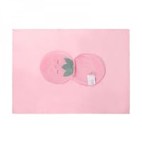 بطانية بشكل الفراولة