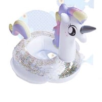 سباحة يونيكورن