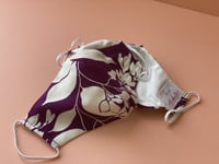 كمامة قماشية بنفسجي و ورد سكري #81