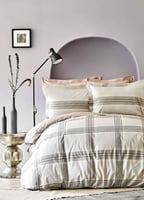 طقم مفارش مزدوج سوبر كينج Desi