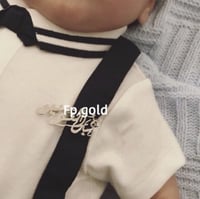 بروش ب اسم عبدالعزيز مطلي فضه