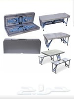 طاولة رحلات تتصفط مثل الشنطة