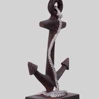 تحفة حديد بشكل مرساه