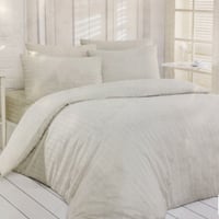 طقم مفرش تركي نفرين مقلم قطن 100٪ 4 قطع بدون حشوة