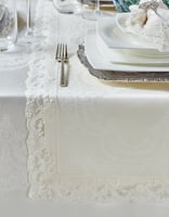 طقم مفارش طاولة Viola لون سكري