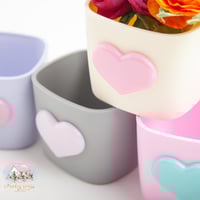 4488 ڤازة القلب بألوان الباستيل (للقطعة)