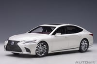LEXUS LS500 h SONIC WHITE METALLIC/CRIMSON & BLACK...