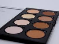 طقم كونتور لتحديد الوجه - من إنتاليا