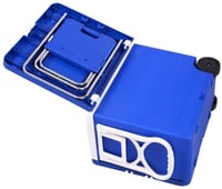 ثلاجة و طاولة للرحلات