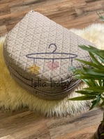 سرير متنقل للأولاد