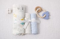 طقم لفافة وعضاضة مواليد